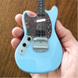 Axe Heaven Fender Mustang Sonic Blue